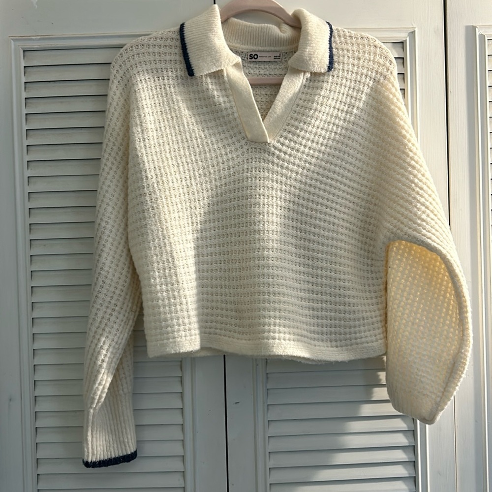 Cropped Long Sleeve Sweater
